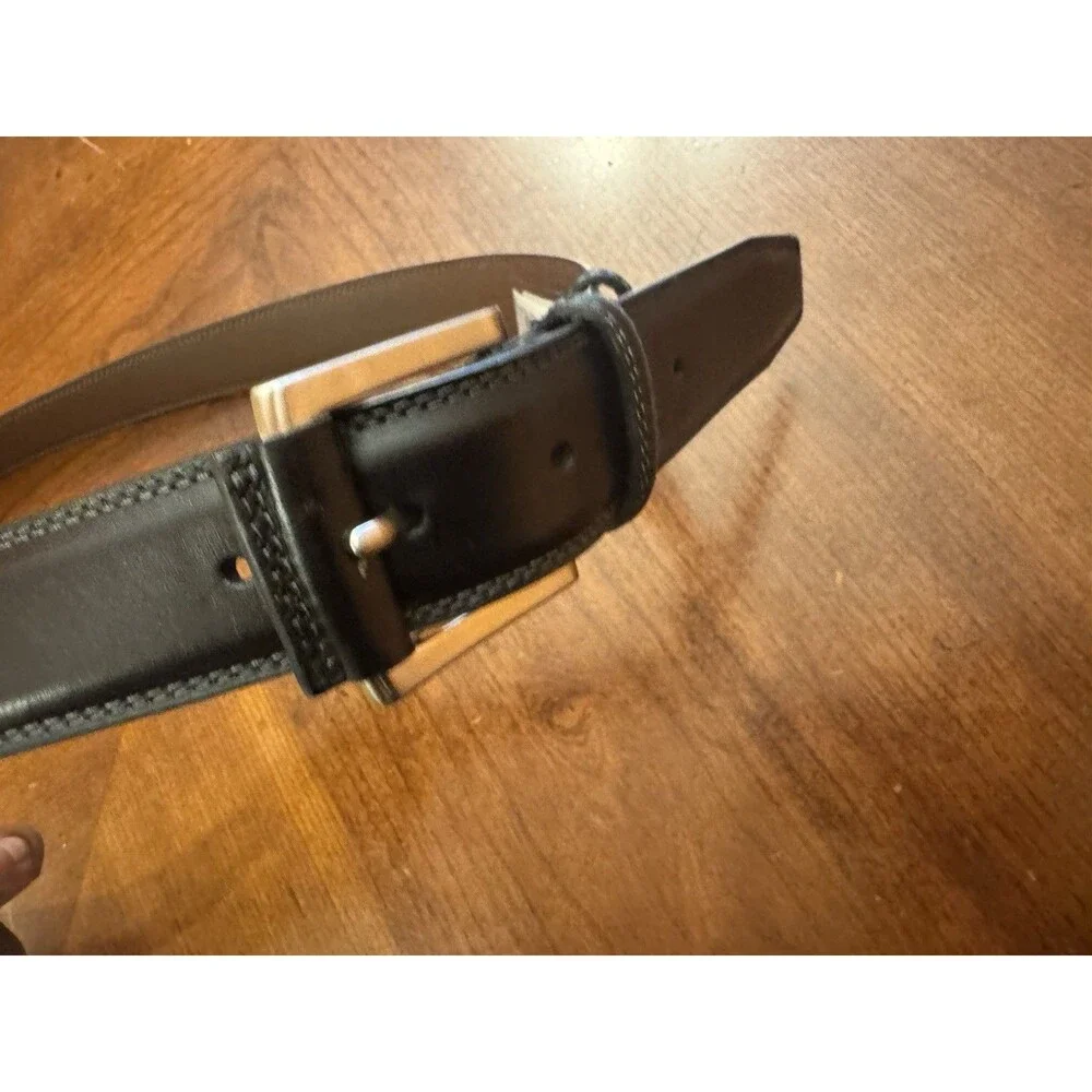 Round Tree Black Full Grain Cowhide Leather Size 54/135